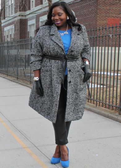 Os casacos femininos para gordinhas para o inverno 2014 estão bem democráticos e ecléticos (Foto: Divulgação)                          
