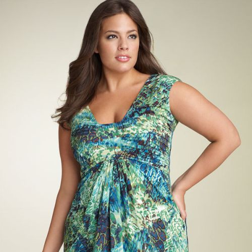 vestido disfarça braço gordo