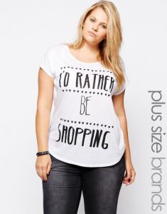 looks-para-plus-size-com-t-shirt