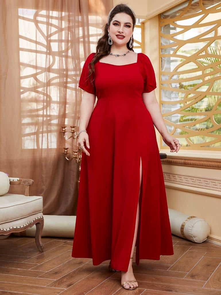 Vestido vermelho clássico plus size